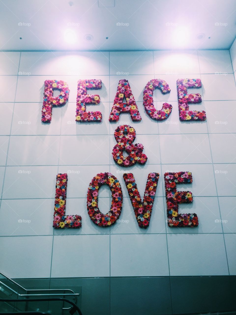 Peace & Love              Instagram: pbjorkbacka 