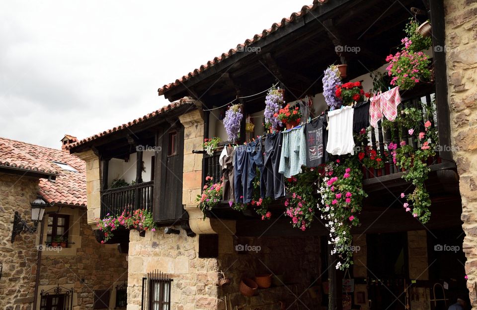 Drying laundry