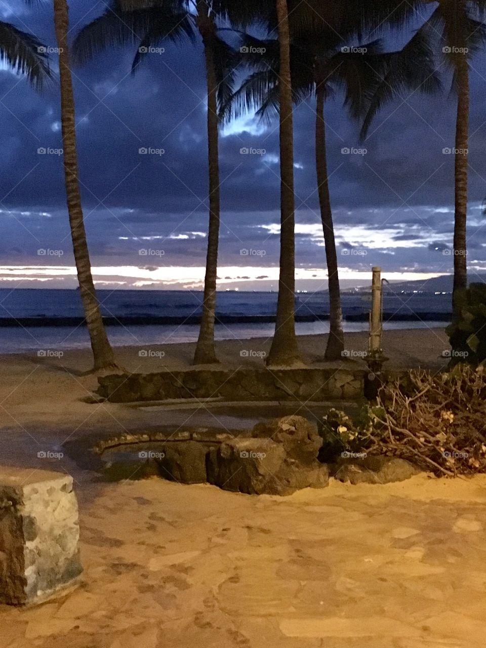 Aloha. Waikiki Beach at night