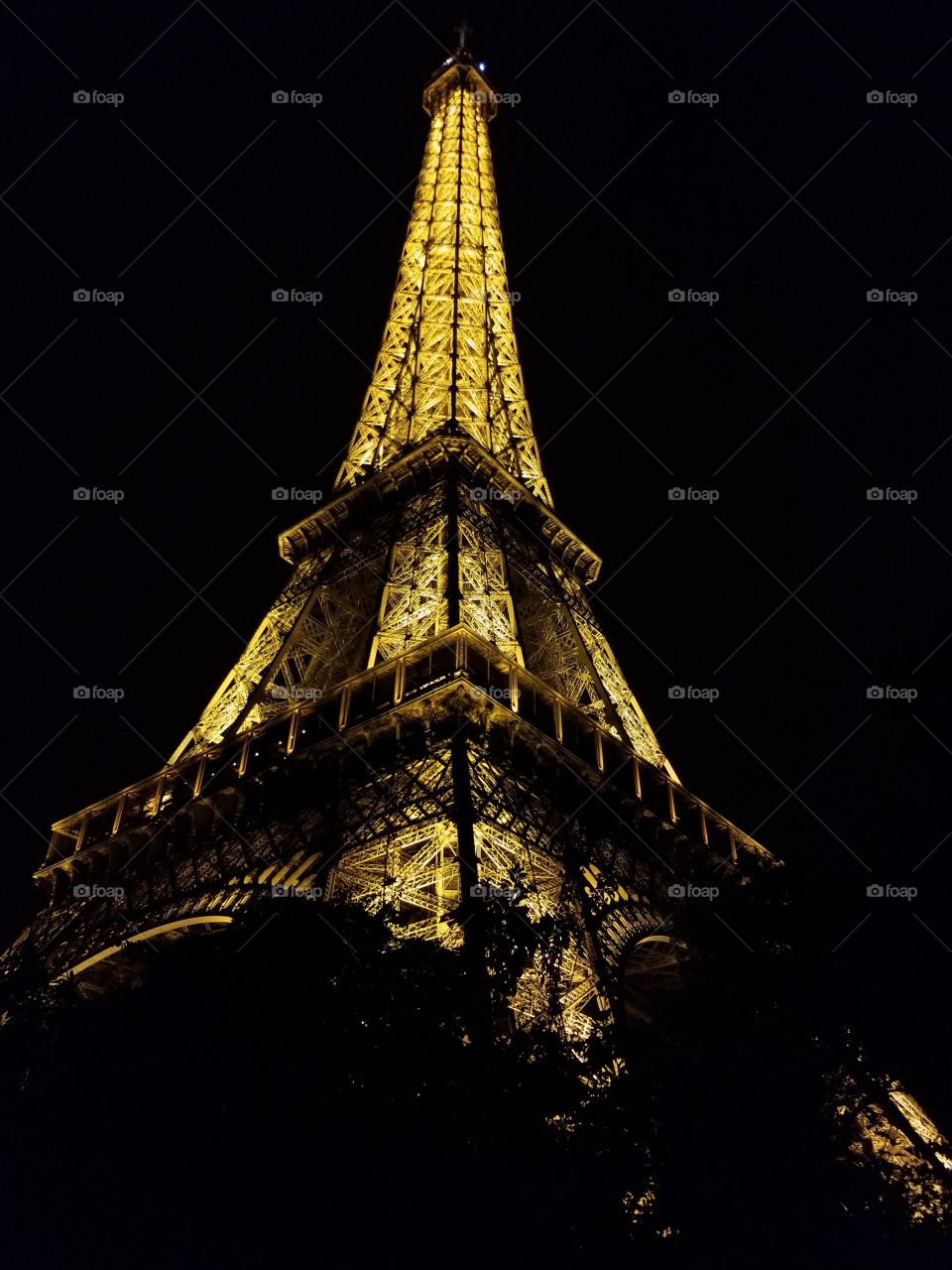 Eiffel tower night time