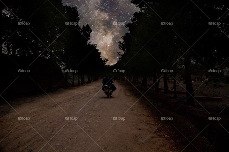 Night Milky Way light in Terres d’Amanar