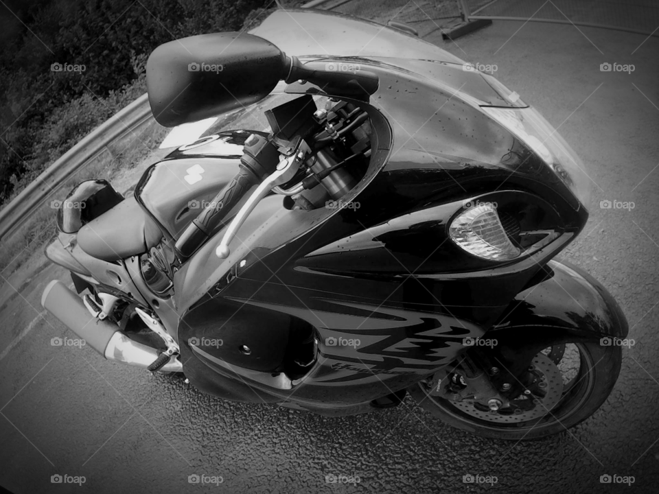 Iconic Motorcycles suzuki hayabusa