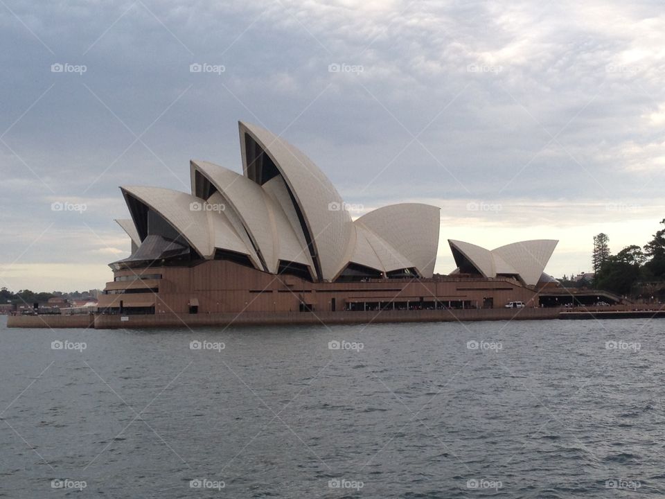 Sydney Opera House. Opera House photo by ferry