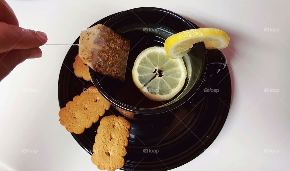 Teabag in lemon tea