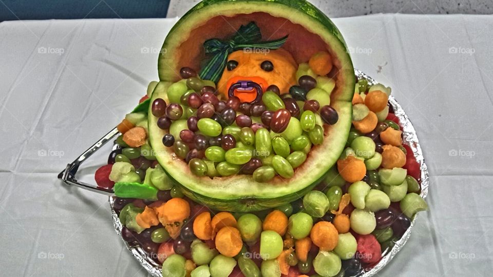 baby fruit display