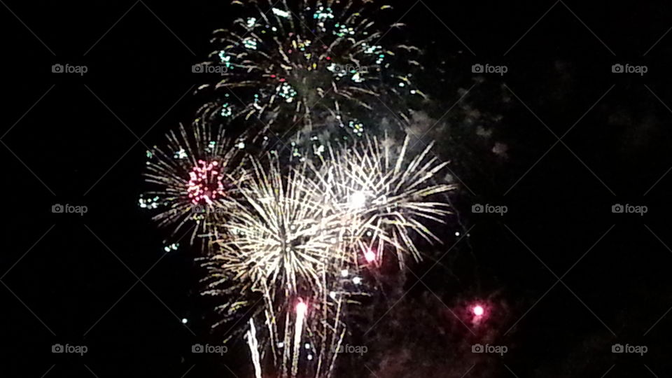 Fireworks . Fireworks from July 2014 taken in Maple Grove, MN. 