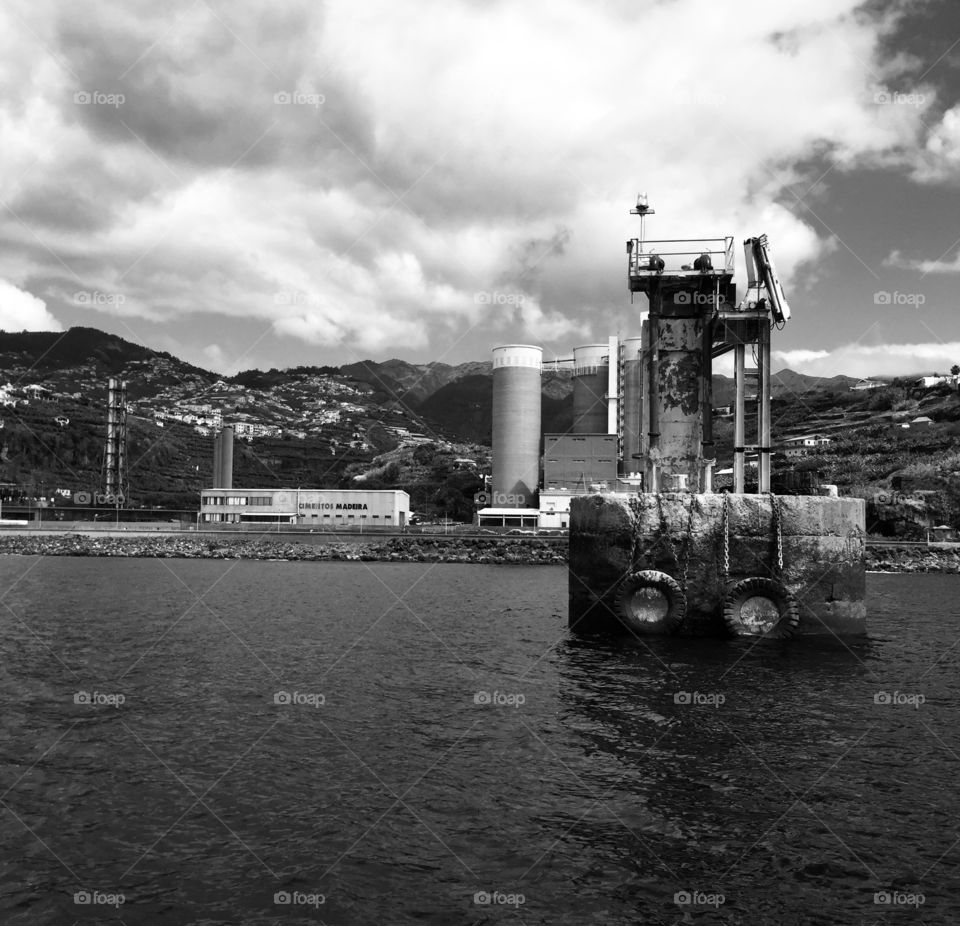 Concrete factory Madeira black and white