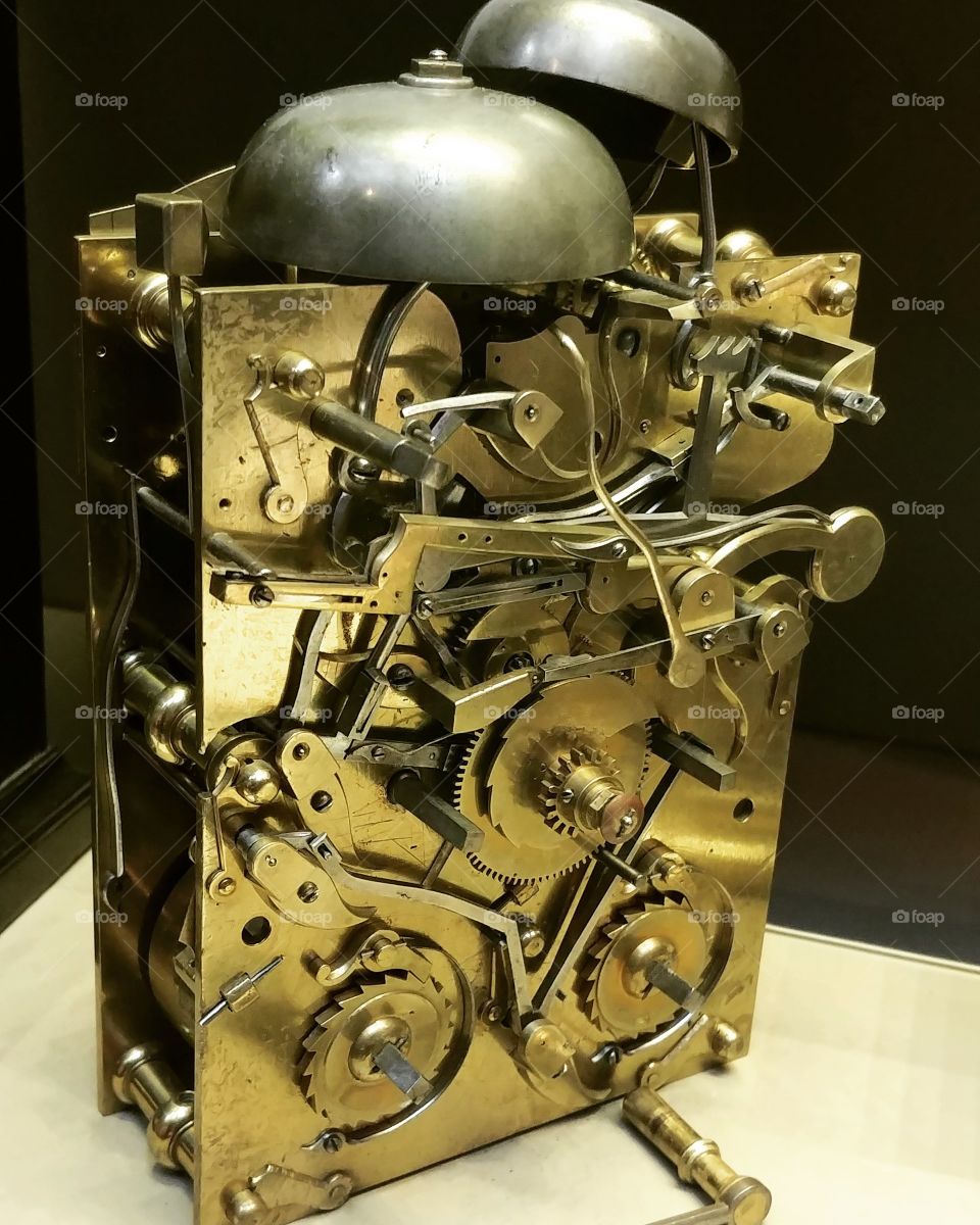 workings of carriage clock showing cogs and mechanisms