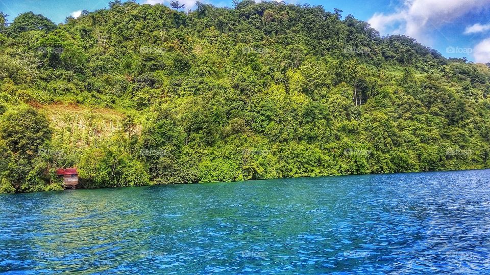 Matano lake - shelter