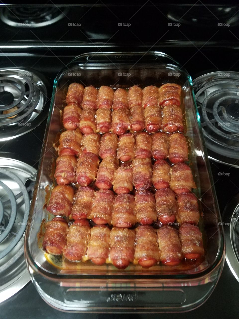 hotdogs wrapped in bacon