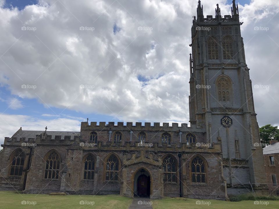 A fine photo of St Mary’s Parish Church in North Petherton, Somerset, UK, there is even a chunk of sunshine.