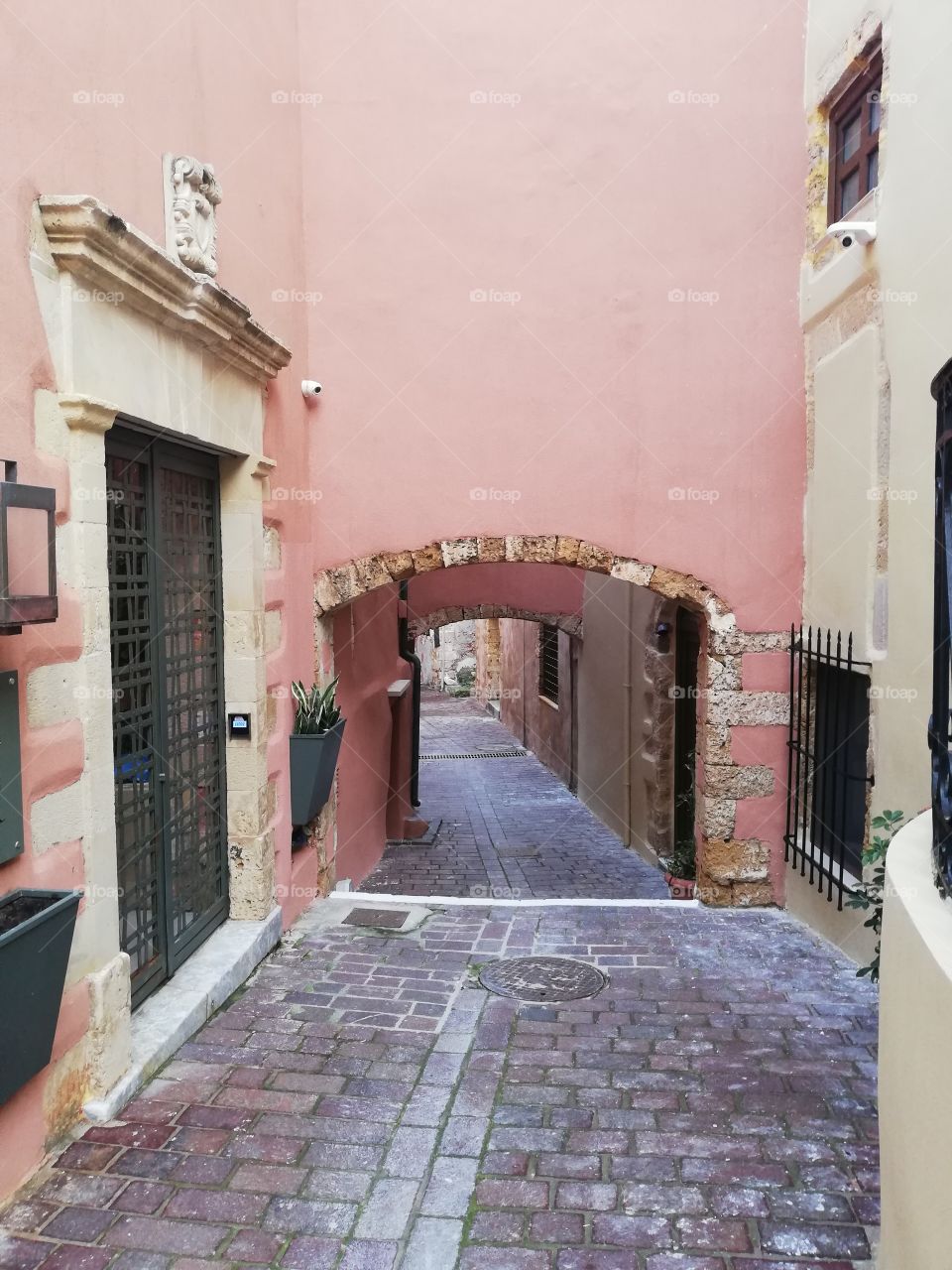 Walking through the old Venetian harbour