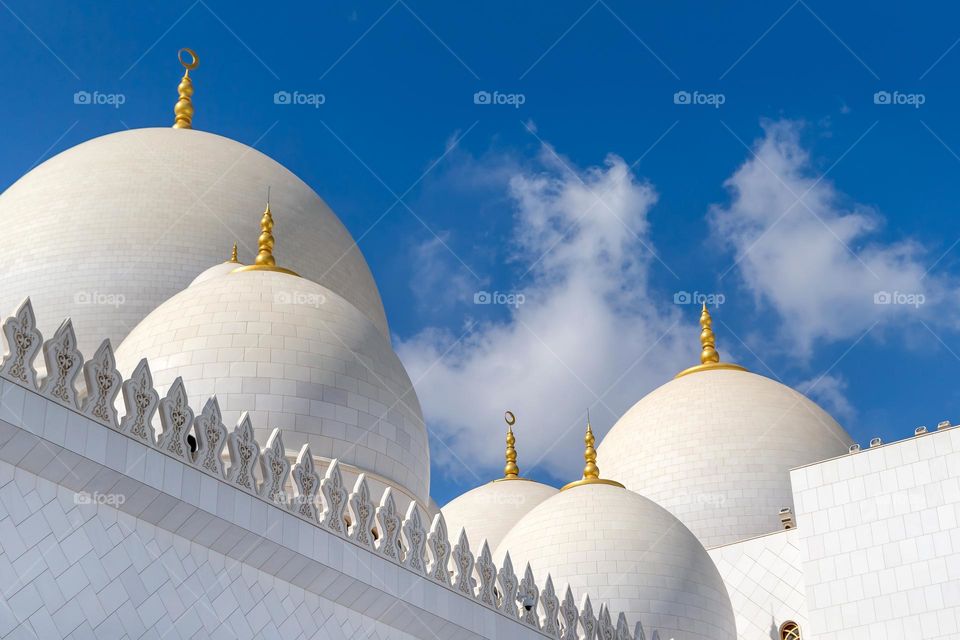 Sheikh Zayed Grand mosque - white building