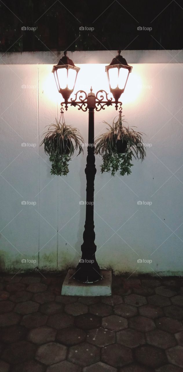 Color vs Black and White