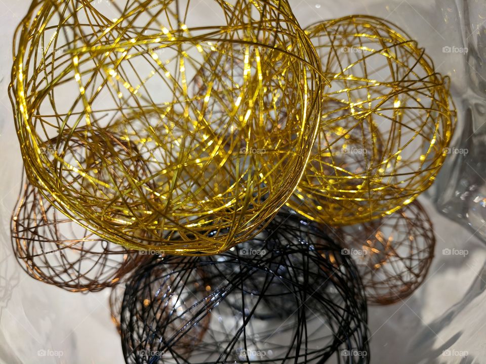decorative ball of wire gold and bronze