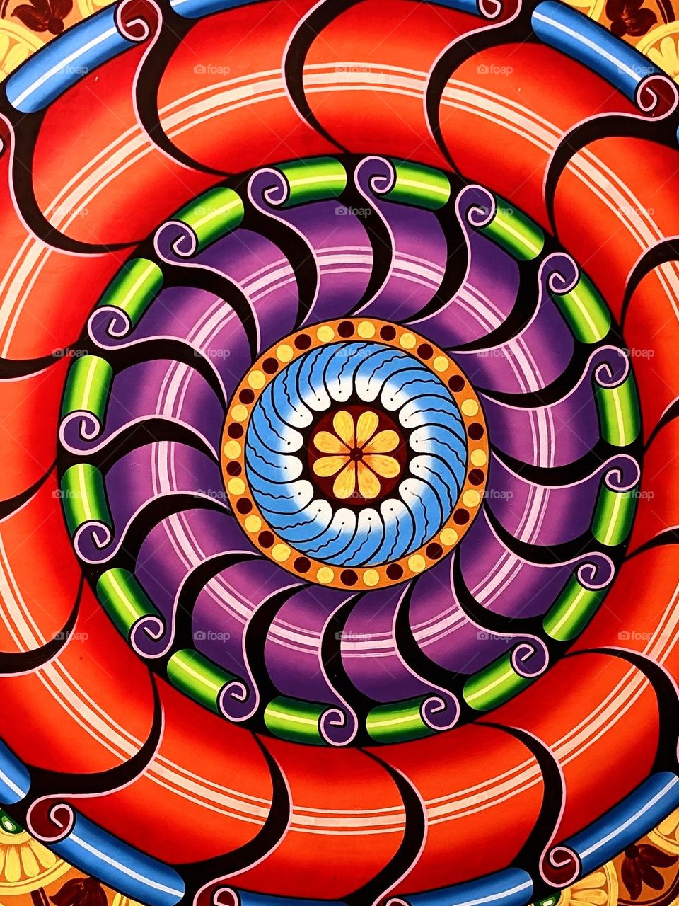 spiral pattern in temple celing