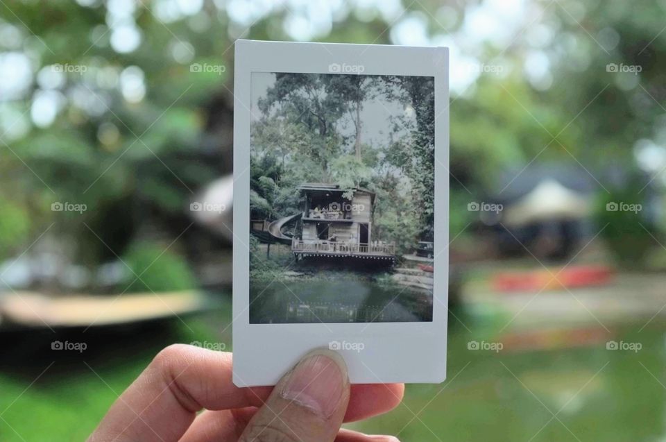 I like to take pictures because it pauses for a moment.