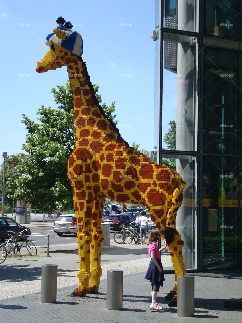 girafe in lego in Berlin