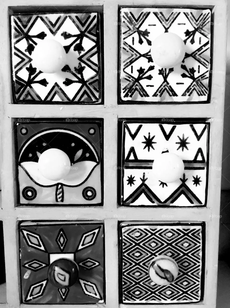 Cabinet art