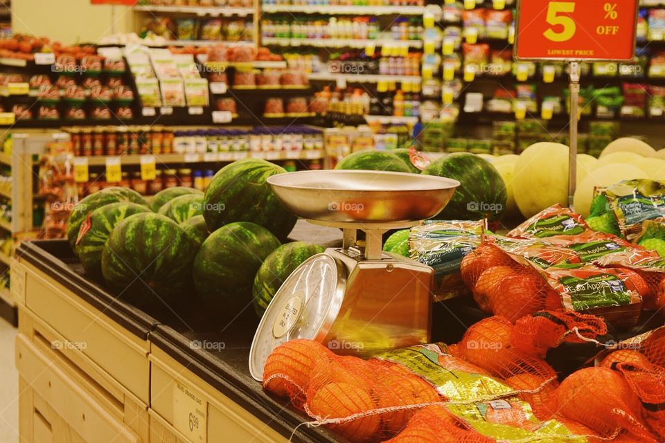 Fruit. Market