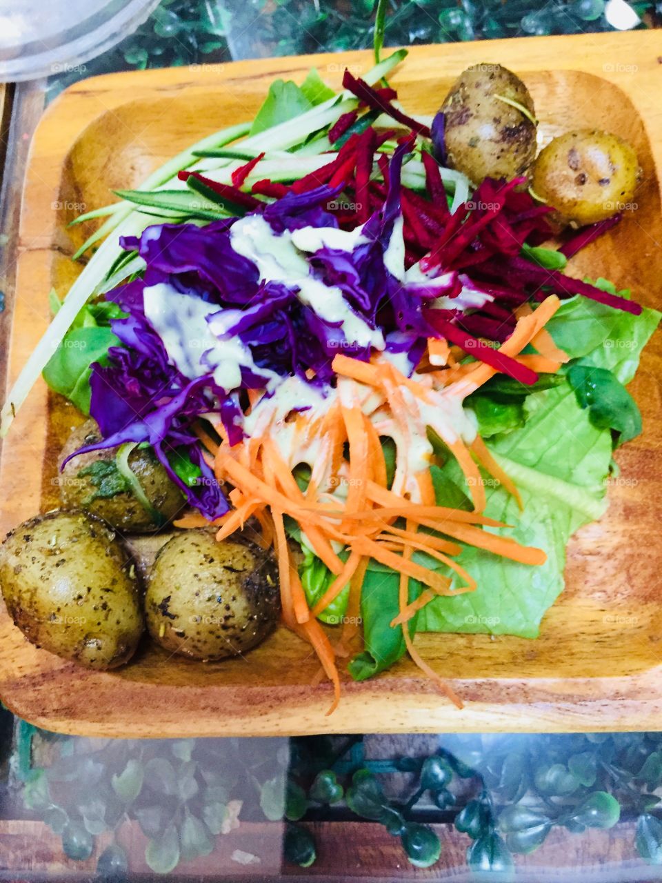 Vegetable salad with grilled marble potato @ Green Smoothie