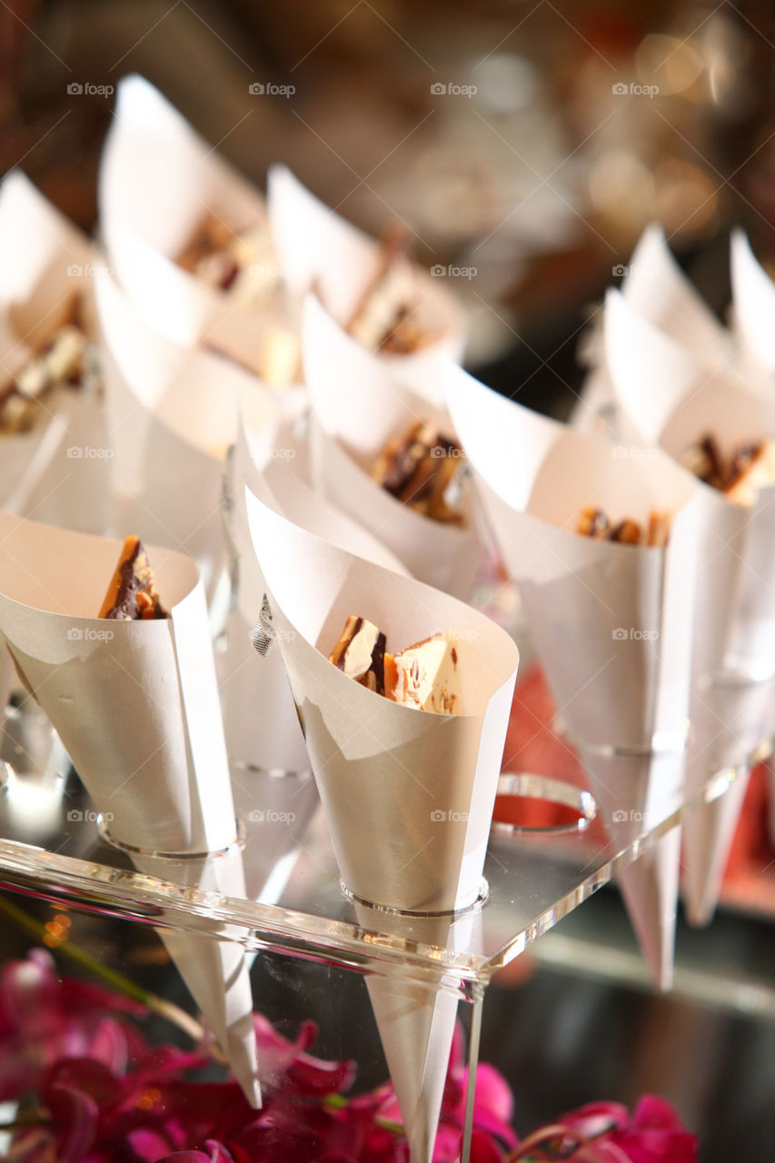 Graham and crackers poutpourri on rice paper cones