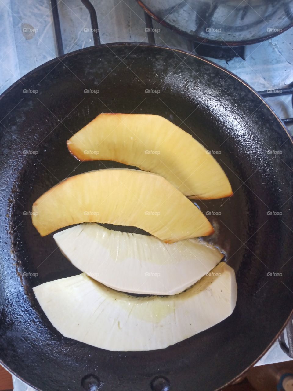 cooked breadfruit