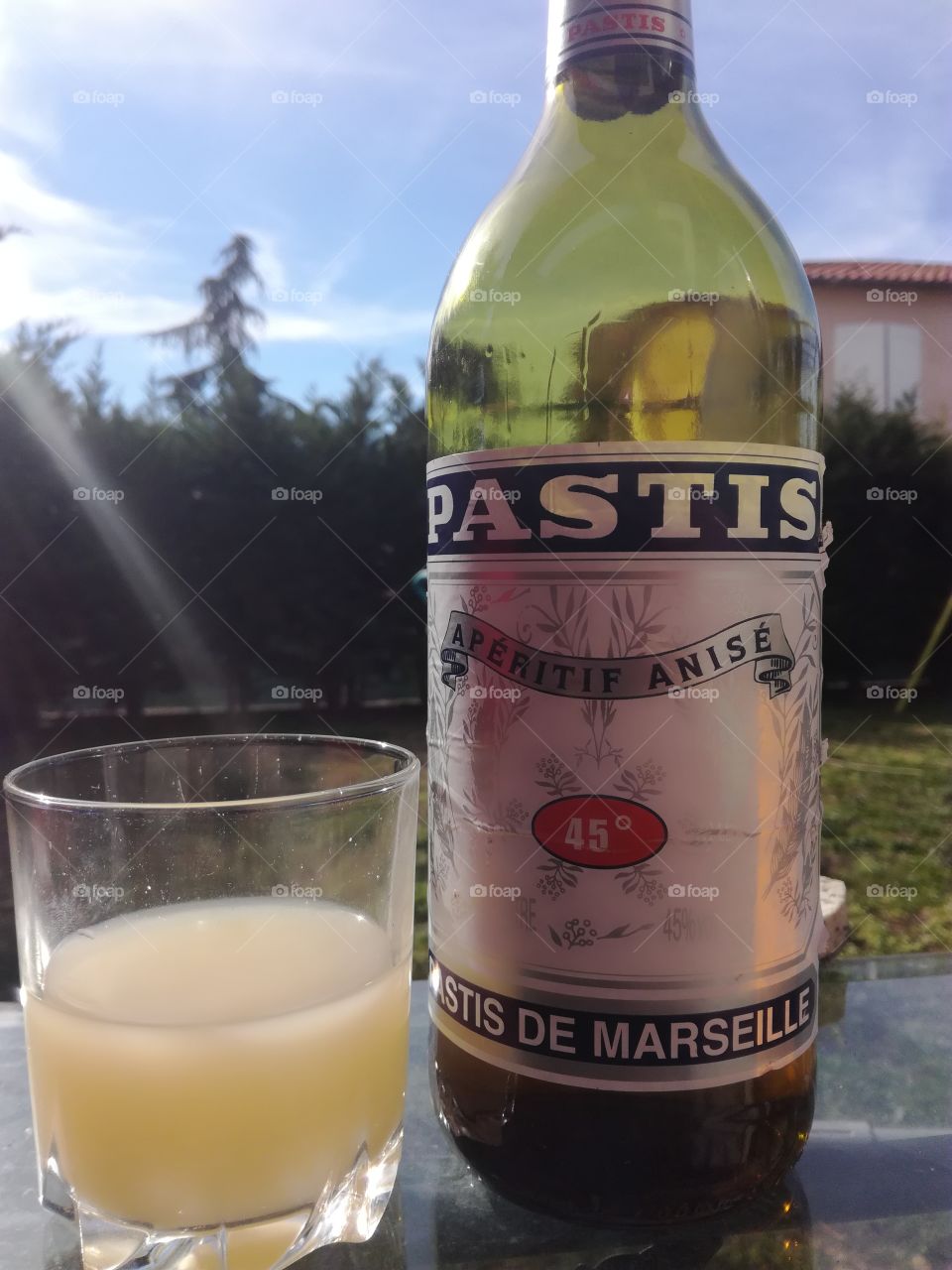 pastis, have a drink