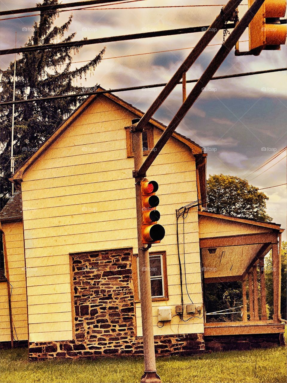 Small home at intersection 