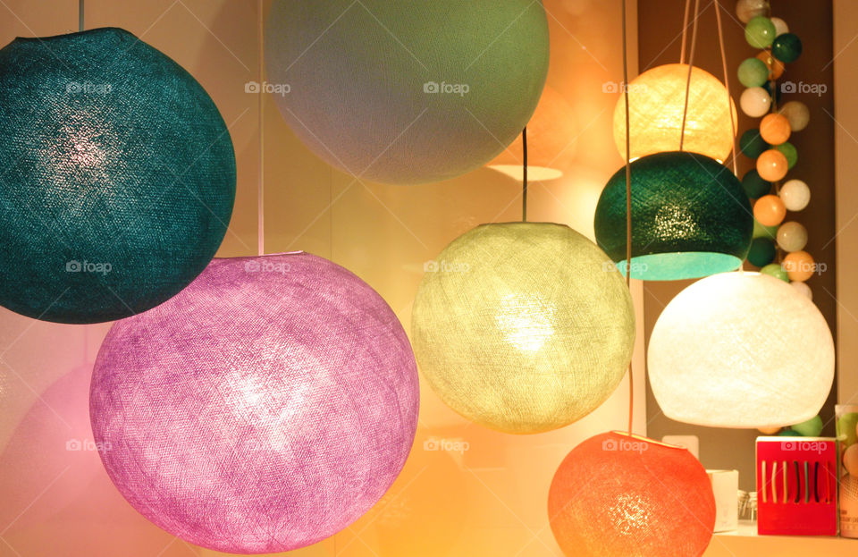 Color light pendants