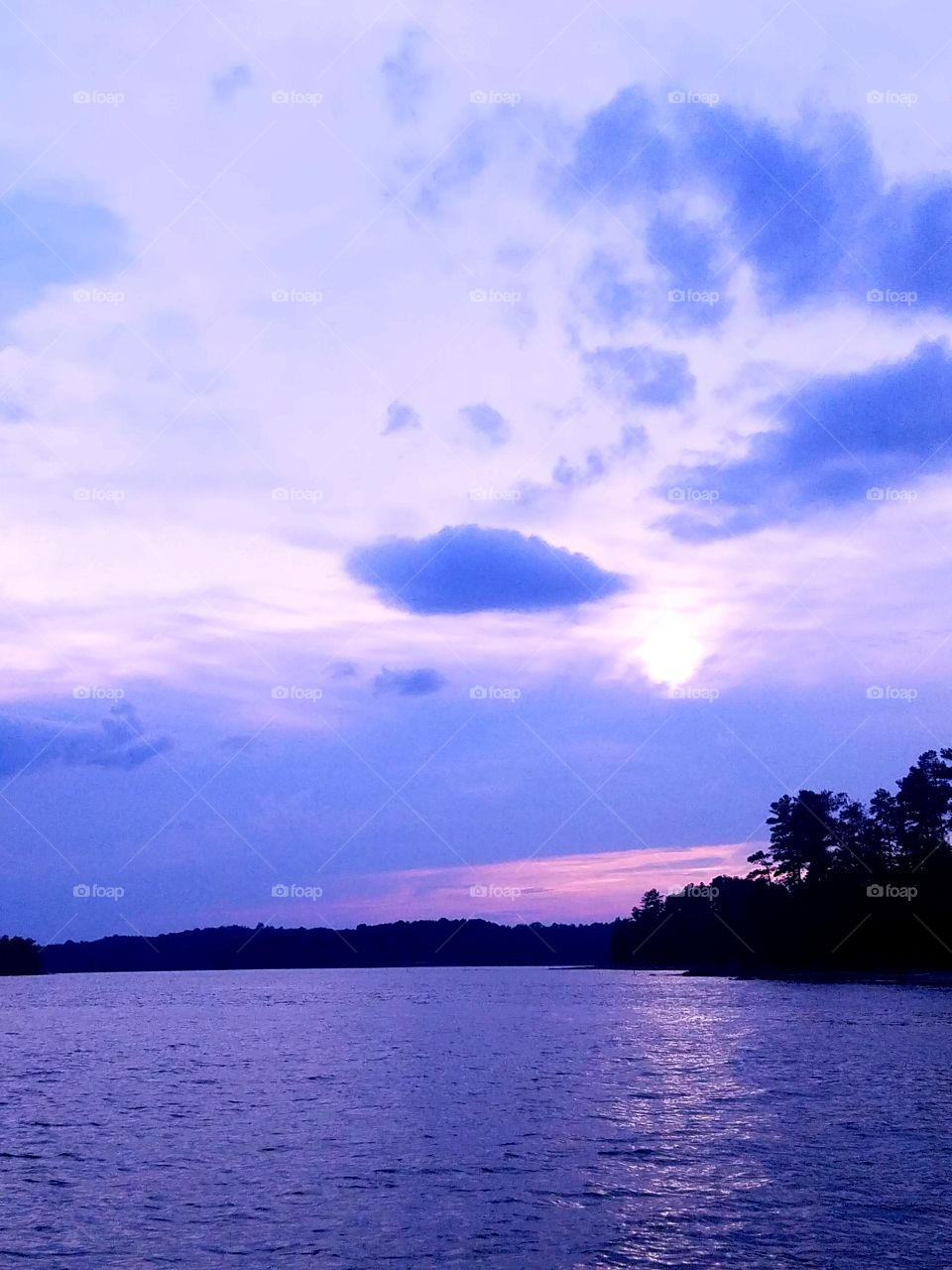 skies with many colors is a beautiful sight