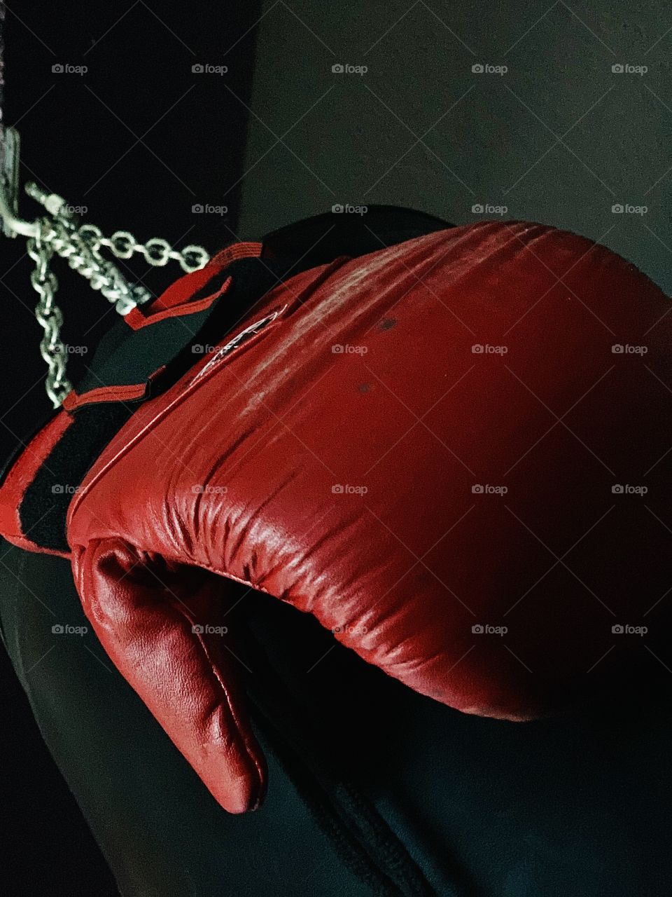 Boxing Red
