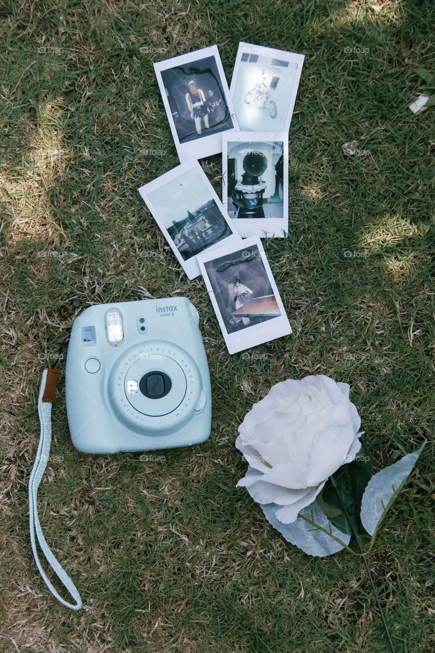 play with my instax camera