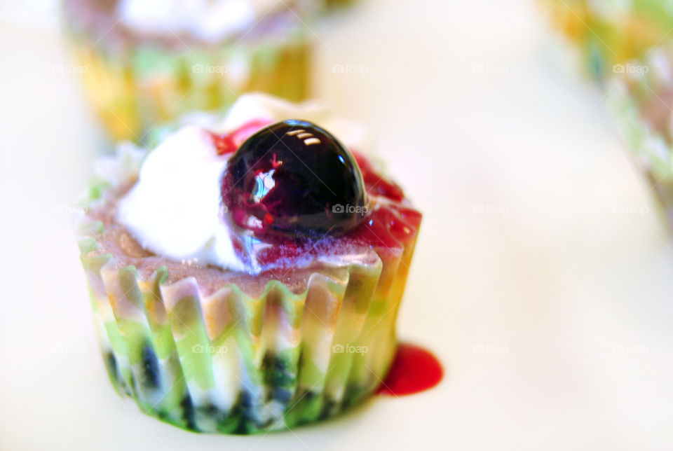 Blueberry Oreo Mini Cheesecake