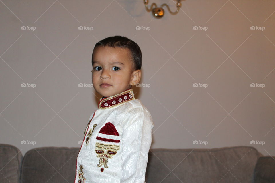 You are in a party and someone said something weird or confusing what would your reaction be? In the Photo it would represent something like…”say what now?”