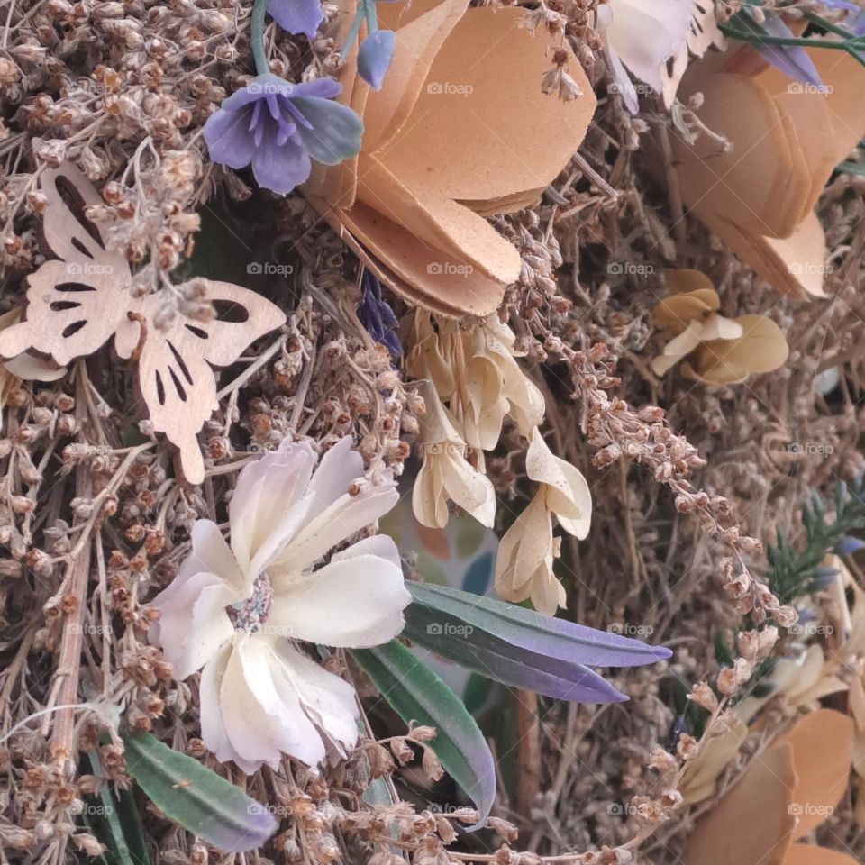 autumn wreath floral arrangement. flowers