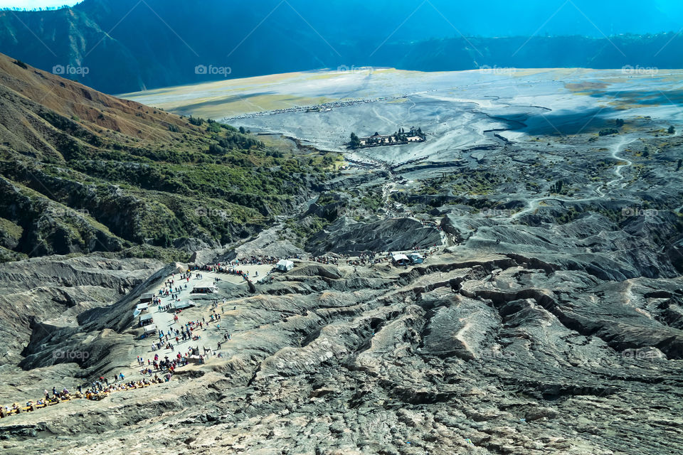 A view around the mountains from the mountaintop. It's vast and it's beautiful.