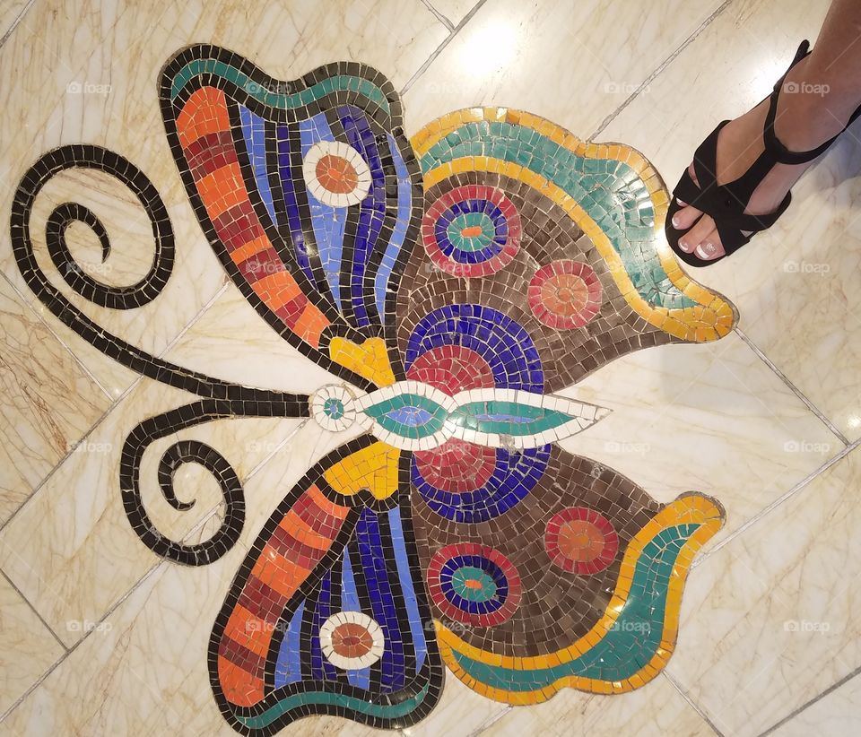 walking with style on butterfly floor