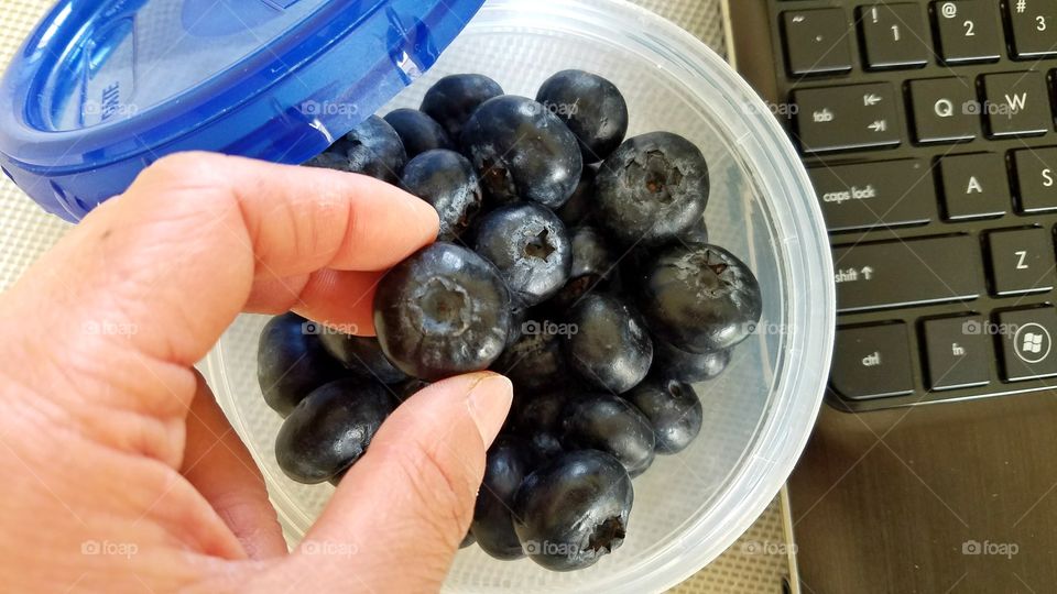 Healthy snacks blueberries