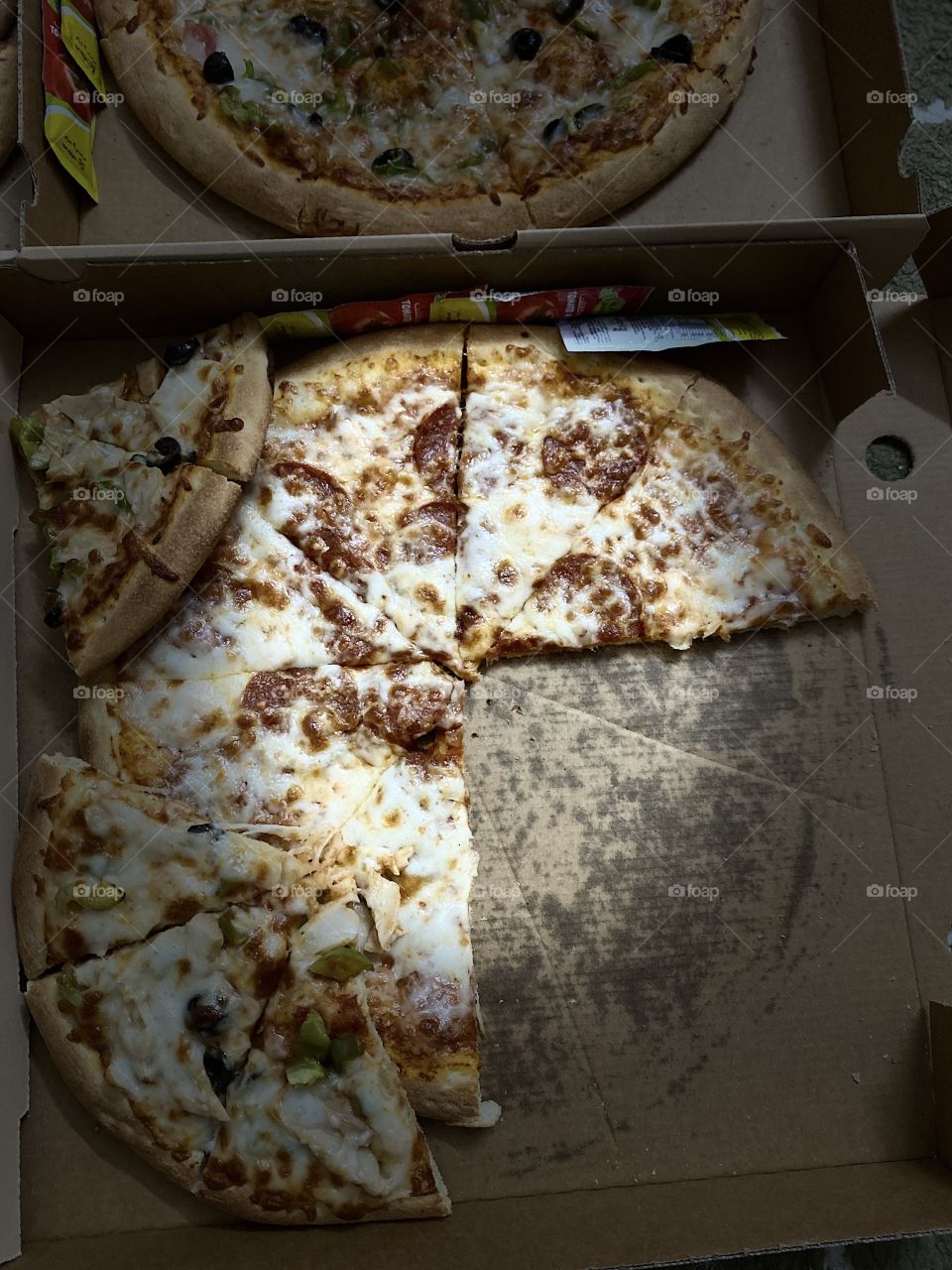 Delicious lunch ,pizza Lana🧀🍕