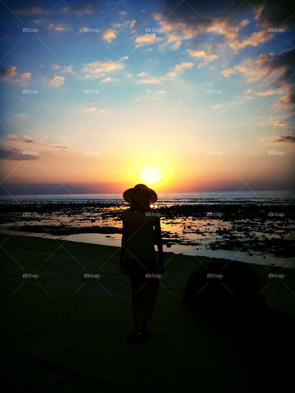 sunset. on solo vacation in Lombok