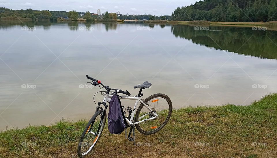 bike on a lake shore beautiful landscape, love bike 🚲