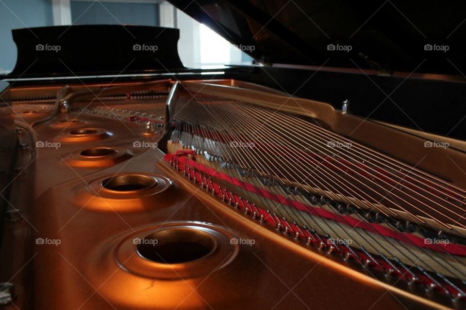 inside a piano