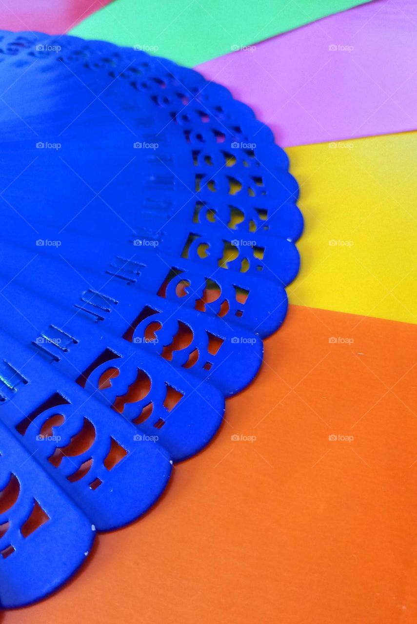 Abanico de colores complementarios