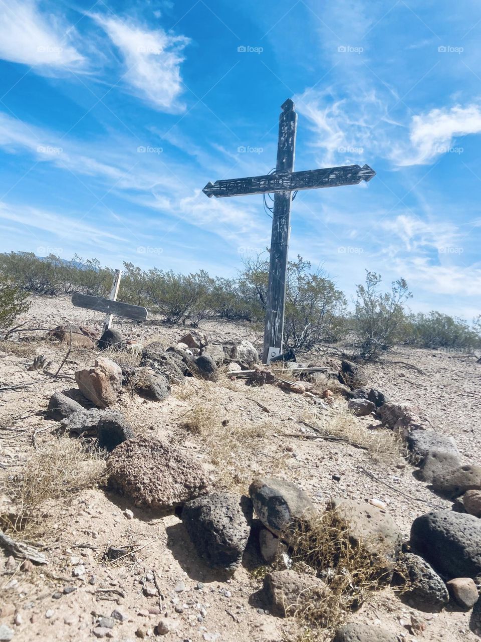 Old gravesite found in the middle of Arizona Desert