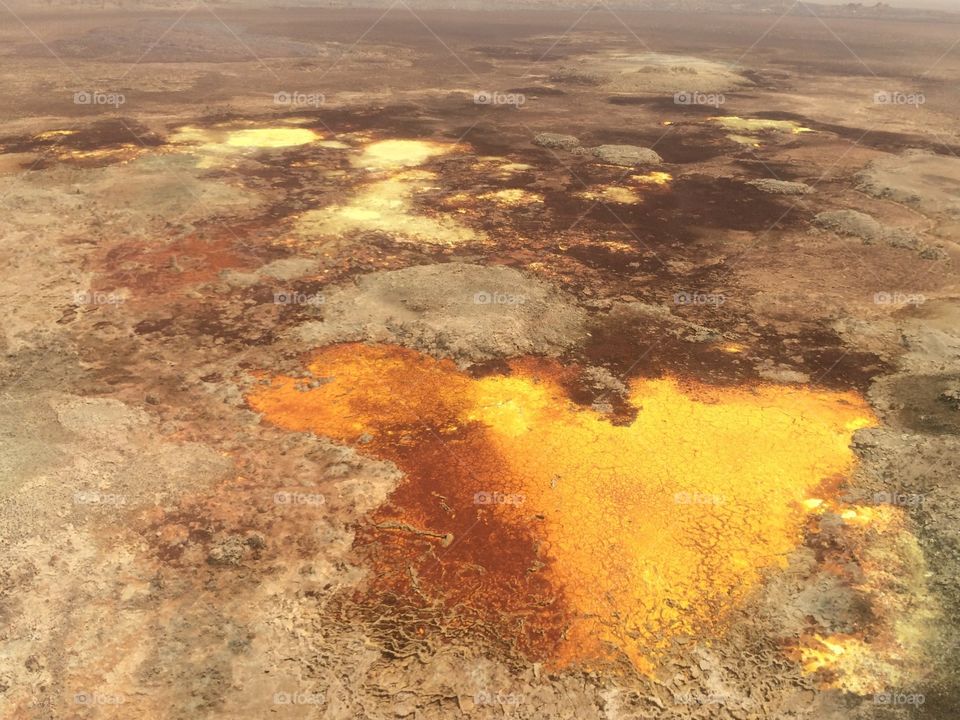 Some amazing color blends where sulfur and algae combine in the Afar depression, Ethiopia 🇪🇹 