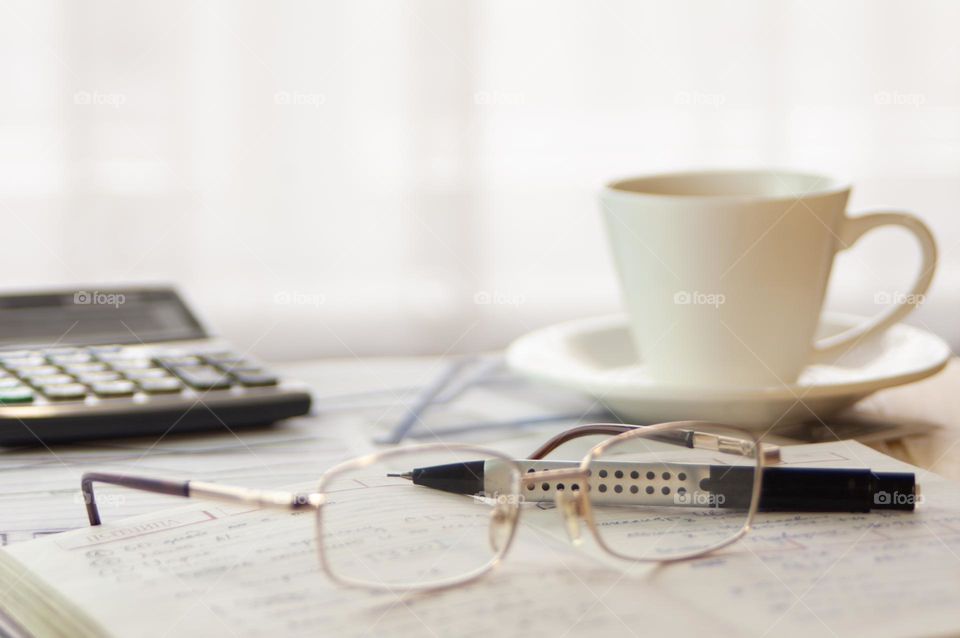Table. Serving, plates, napkins, food, table setting