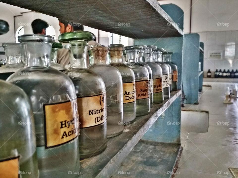 Laboratory of Aligarh Muslim University.