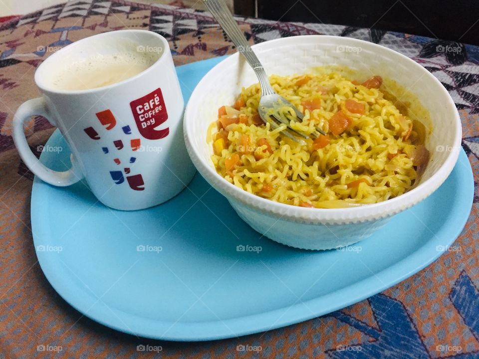 Noodles with coffee