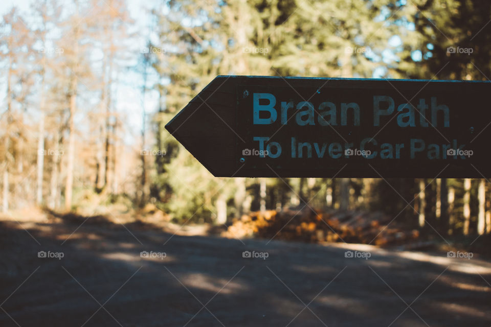 Sign for Braan Path